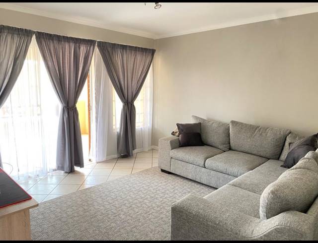 2 BEDROOM APARTMENT FOR SALE IN AMBERFIELD